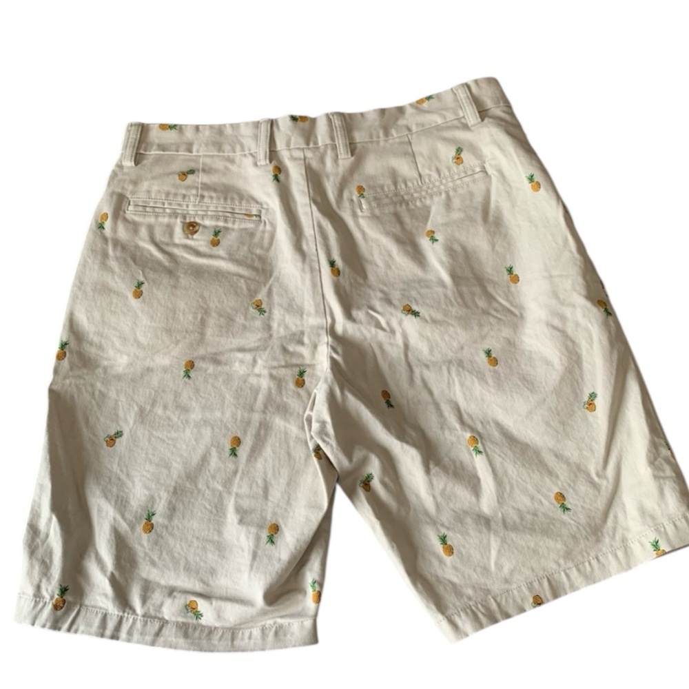 OLD NAVY Men’s Pineapple Print Cotton Shorts in Lt. Tan Size 32 — FUN!!! - Picture 3 of 7